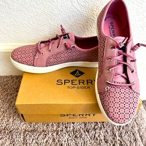 NIB Girls Pink Sperry Slip on Shoes